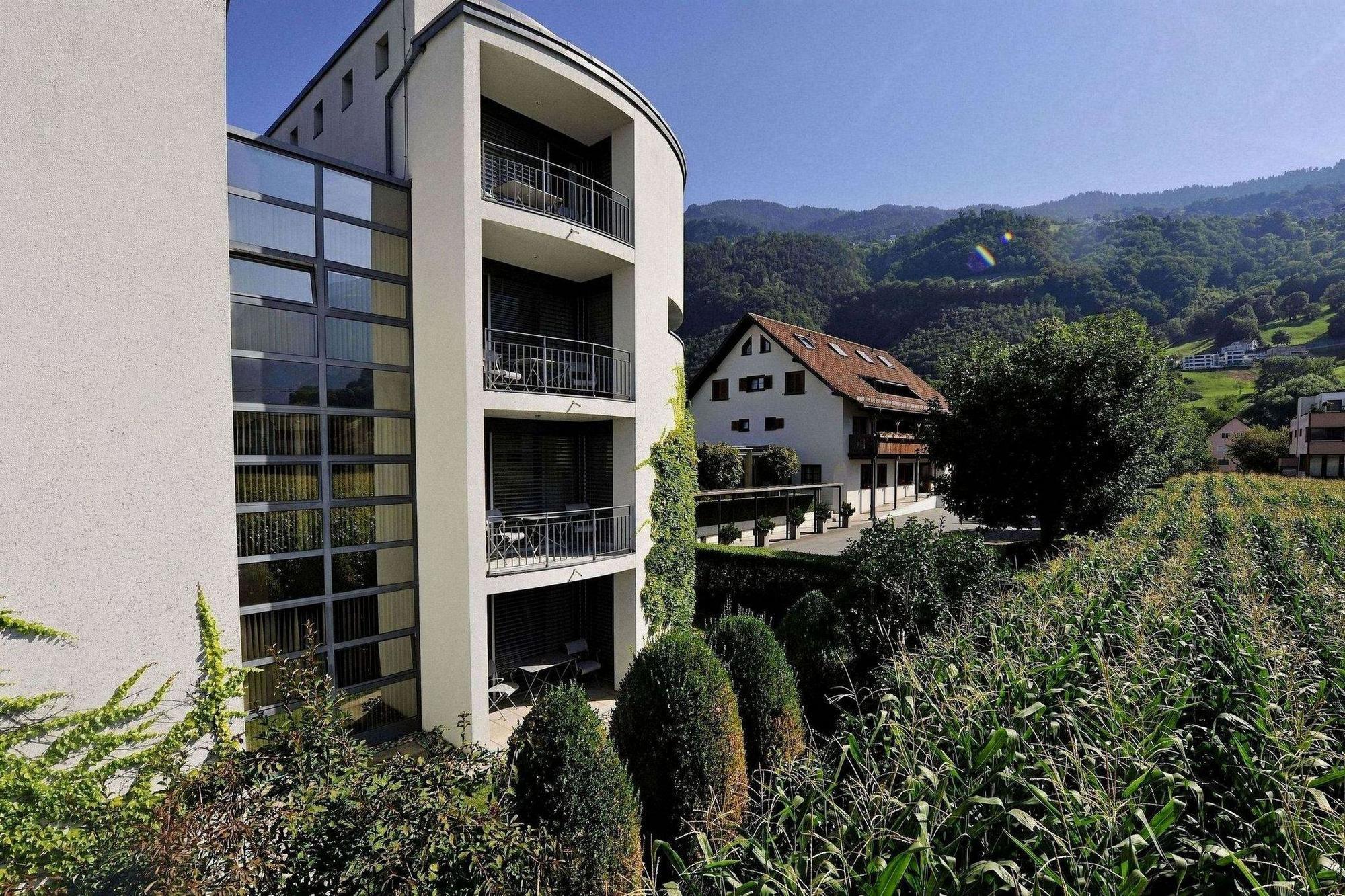 Hotel Schatzmann Triesen Екстериор снимка